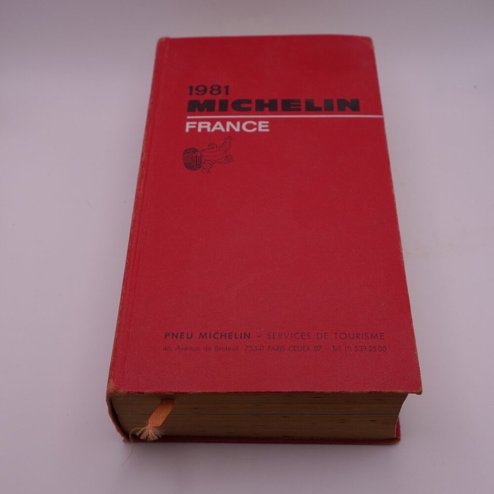 Vintage Michelin 1981 France ISBN 2 06 006 401-S France Hard Cover Travel Book